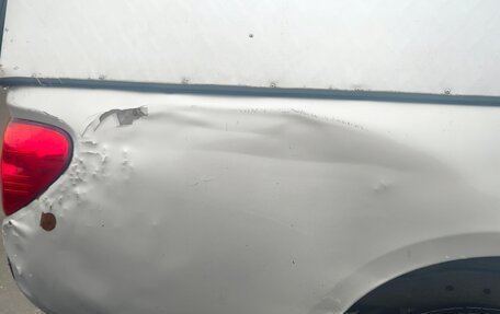 Mitsubishi L200 IV рестайлинг, 2010 год, 980 000 рублей, 5 фотография