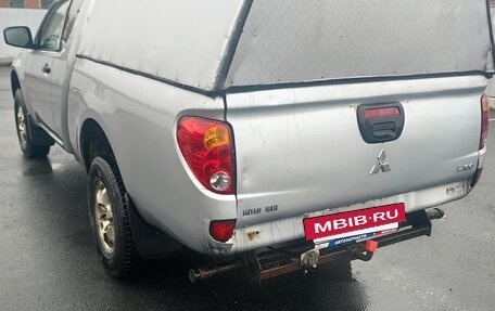 Mitsubishi L200 IV рестайлинг, 2010 год, 980 000 рублей, 3 фотография