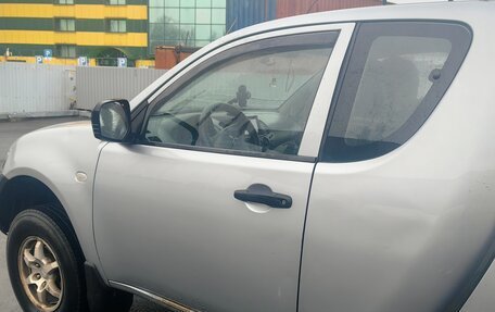 Mitsubishi L200 IV рестайлинг, 2010 год, 980 000 рублей, 9 фотография