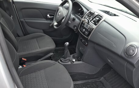 Renault Logan II, 2015 год, 520 000 рублей, 7 фотография