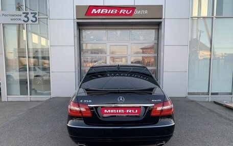 Mercedes-Benz E-Класс, 2010 год, 1 990 000 рублей, 6 фотография