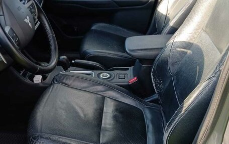 Mitsubishi Outlander III рестайлинг 3, 2012 год, 999 990 рублей, 12 фотография