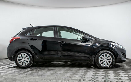 Hyundai i30 II рестайлинг, 2015 год, 940 000 рублей, 4 фотография