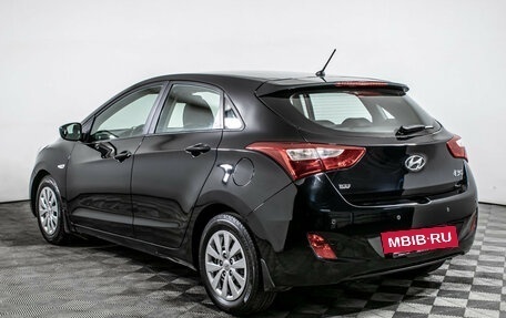 Hyundai i30 II рестайлинг, 2015 год, 940 000 рублей, 7 фотография