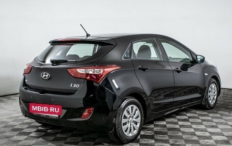 Hyundai i30 II рестайлинг, 2015 год, 940 000 рублей, 5 фотография