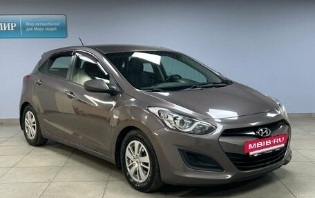 Hyundai i30 II рестайлинг, 2013 год, 1 012 000 рублей, 3 фотография
