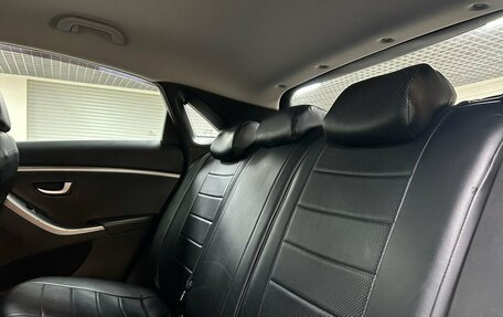 Hyundai i30 II рестайлинг, 2013 год, 1 012 000 рублей, 12 фотография