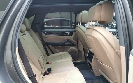 Porsche Cayenne III, 2018 год, 7 350 000 рублей, 23 фотография