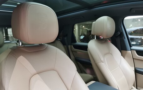 Porsche Cayenne III, 2018 год, 7 350 000 рублей, 26 фотография