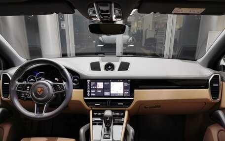 Porsche Cayenne III, 2018 год, 7 350 000 рублей, 28 фотография