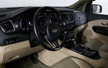 KIA Carnival III, 2020 год, 3 199 000 рублей, 16 фотография