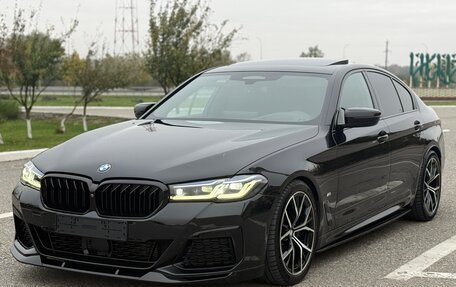 BMW 5 серия, 2021 год, 4 680 000 рублей, 9 фотография
