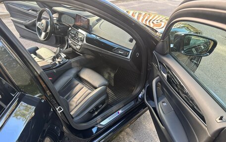 BMW 5 серия, 2019 год, 2 850 000 рублей, 1 фотография