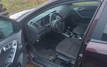 KIA Cerato III, 2010 год, 650 000 рублей, 10 фотография