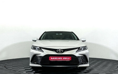 Toyota Camry, 2021 год, 3 247 000 рублей, 2 фотография