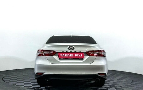 Toyota Camry, 2021 год, 3 247 000 рублей, 6 фотография