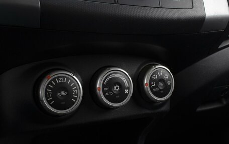 Mitsubishi Outlander III рестайлинг 3, 2008 год, 1 240 000 рублей, 19 фотография