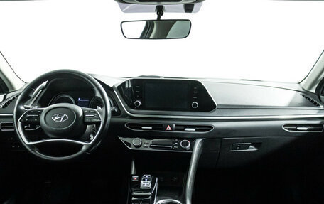 Hyundai Sonata VIII, 2021 год, 2 059 700 рублей, 13 фотография