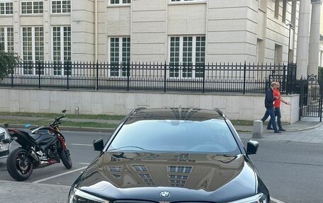 BMW 5 серия, 2019 год, 2 850 000 рублей, 13 фотография