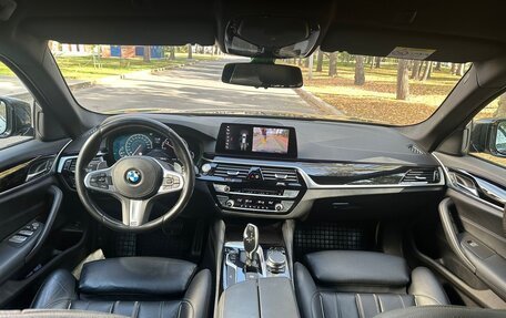 BMW 5 серия, 2019 год, 2 850 000 рублей, 17 фотография