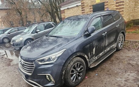 Hyundai Santa Fe III рестайлинг, 2017 год, 2 700 000 рублей, 2 фотография