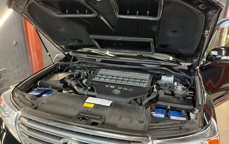 Toyota Land Cruiser 200, 2012 год, 3 880 000 рублей, 12 фотография