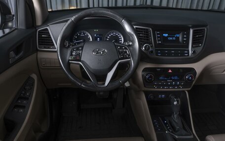 Hyundai Tucson III, 2016 год, 1 943 000 рублей, 13 фотография