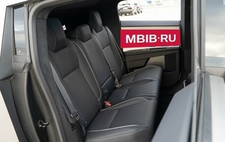 Tesla Cybertruck, 2024 год, 19 425 100 рублей, 15 фотография