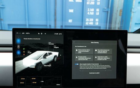 Tesla Cybertruck, 2024 год, 19 425 100 рублей, 29 фотография