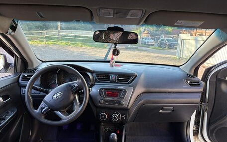 KIA Rio III рестайлинг, 2012 год, 600 000 рублей, 9 фотография