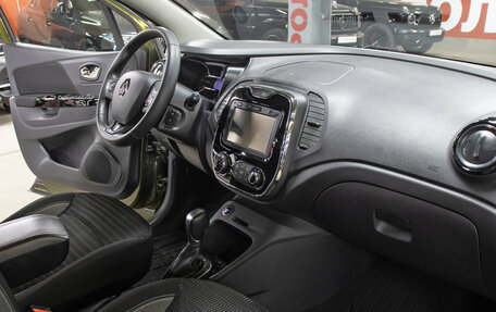 Renault Kaptur I рестайлинг, 2017 год, 1 698 000 рублей, 9 фотография