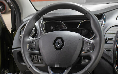 Renault Kaptur I рестайлинг, 2017 год, 1 698 000 рублей, 15 фотография