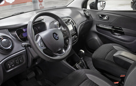 Renault Kaptur I рестайлинг, 2017 год, 1 698 000 рублей, 14 фотография