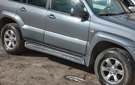 Toyota Land Cruiser Prado 120 рестайлинг, 2008 год, 1 950 000 рублей, 3 фотография