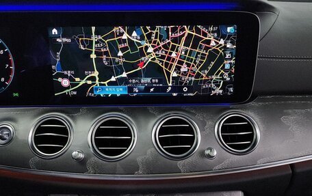 Mercedes-Benz E-Класс, 2021 год, 3 451 000 рублей, 13 фотография