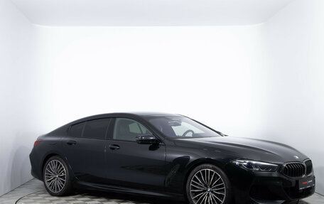 BMW 8 серия, 2019 год, 6 784 000 рублей, 3 фотография