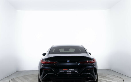 BMW 8 серия, 2019 год, 6 784 000 рублей, 6 фотография