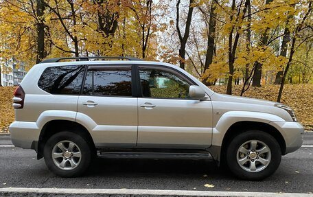 Toyota Land Cruiser Prado 120 рестайлинг, 2008 год, 2 600 000 рублей, 5 фотография