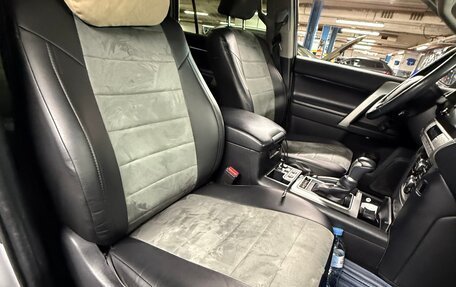 Toyota Land Cruiser Prado 150 рестайлинг 2, 2021 год, 7 200 000 рублей, 11 фотография