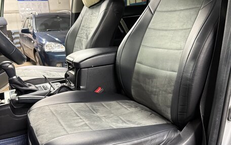 Toyota Land Cruiser Prado 150 рестайлинг 2, 2021 год, 7 200 000 рублей, 19 фотография