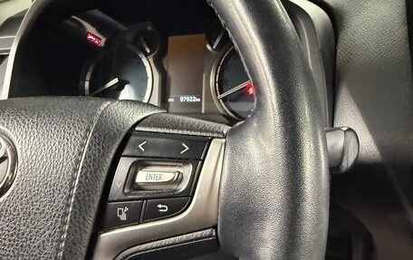 Toyota Land Cruiser Prado 150 рестайлинг 2, 2021 год, 7 200 000 рублей, 23 фотография