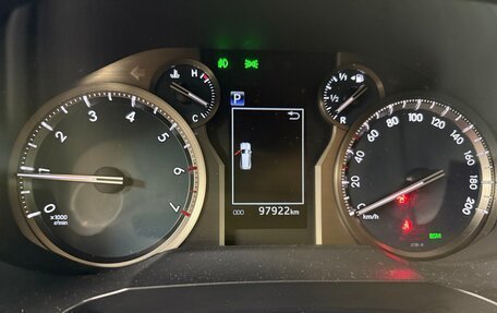 Toyota Land Cruiser Prado 150 рестайлинг 2, 2021 год, 7 200 000 рублей, 28 фотография