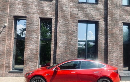 Tesla Model 3 I, 2019 год, 2 490 000 рублей, 1 фотография