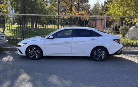 Hyundai Elantra, 2024 год, 2 150 000 рублей, 3 фотография