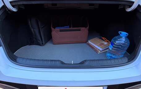 Hyundai Elantra, 2024 год, 2 150 000 рублей, 9 фотография