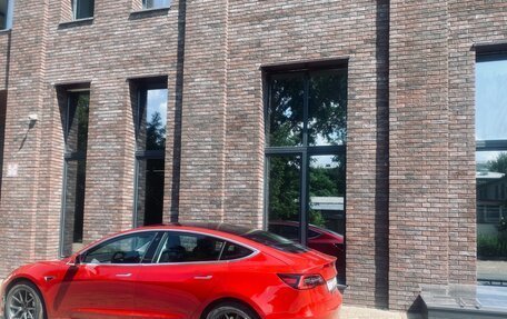 Tesla Model 3 I, 2019 год, 2 490 000 рублей, 2 фотография