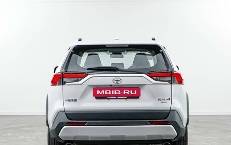 Toyota RAV4, 2025 год, 4 515 000 рублей, 4 фотография