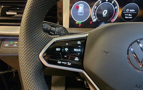 Volkswagen Teramont, 2025 год, 6 700 000 рублей, 20 фотография