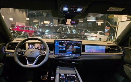 Volkswagen Teramont, 2025 год, 6 700 000 рублей, 26 фотография