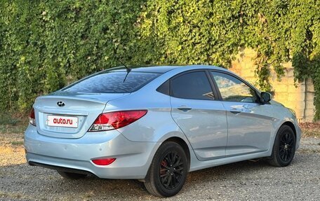 Hyundai Solaris II рестайлинг, 2012 год, 730 000 рублей, 3 фотография